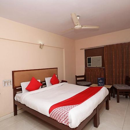 Oyo 9713 Hotel Regency Ádzsmir Kültér fotó