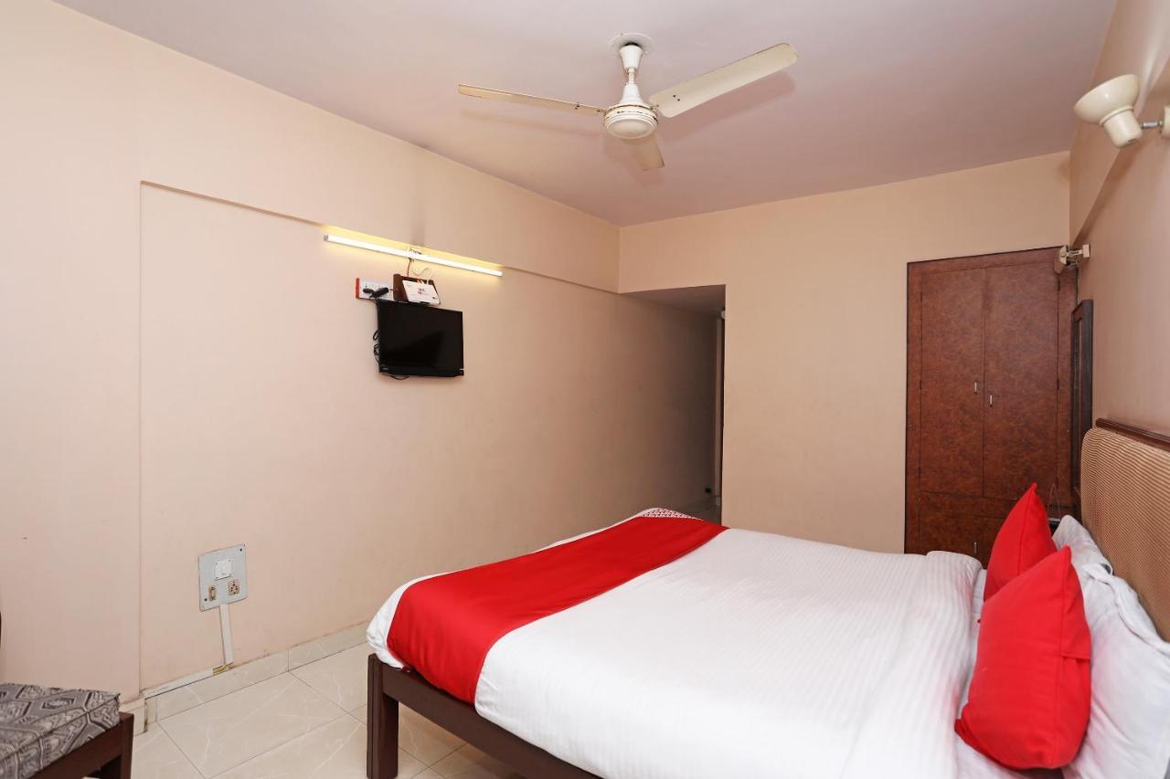 Oyo 9713 Hotel Regency Ádzsmir Kültér fotó