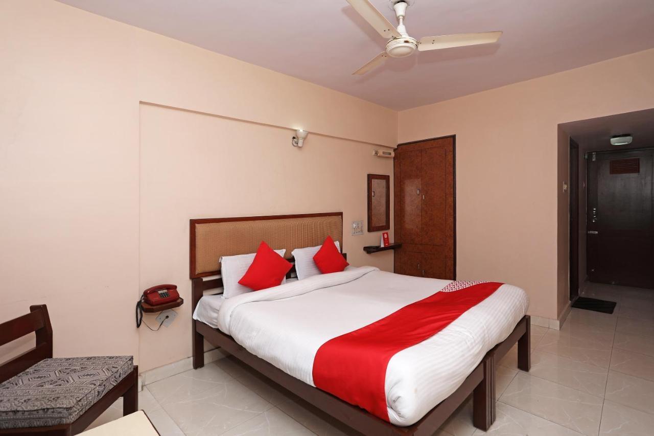 Oyo 9713 Hotel Regency Ádzsmir Kültér fotó